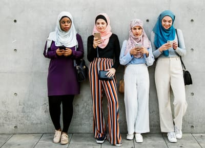 Navigating the Feed: Conversations Every Muslim Parent Needs to Have About Tech