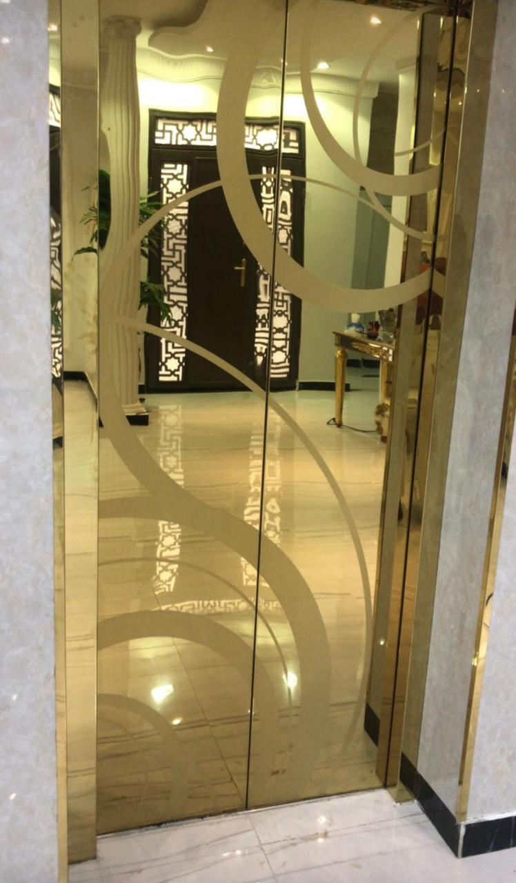 الأبواب الأتوماتك للمصعد