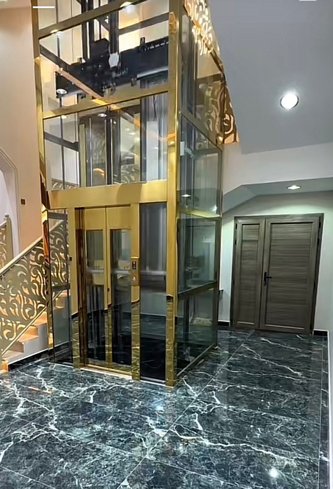 مصاعدبانوراما زجاجي داخلي وخارجي مع افضل شركة مصاعد بانوراما الرواد العالمي