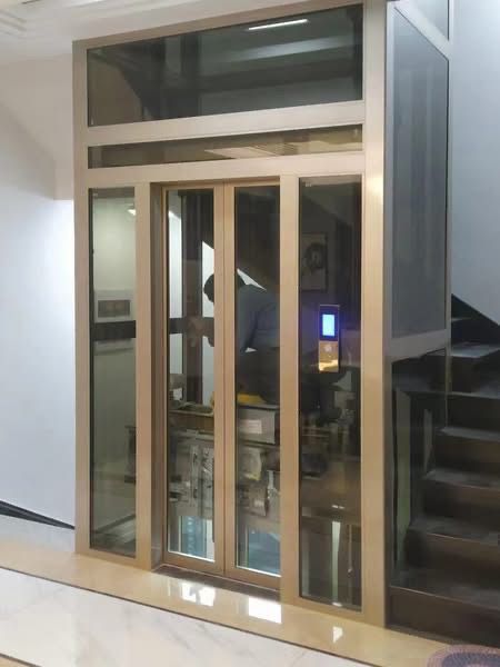 تاسيس هيكل مصعد في مكان غير مؤسس للمصعد