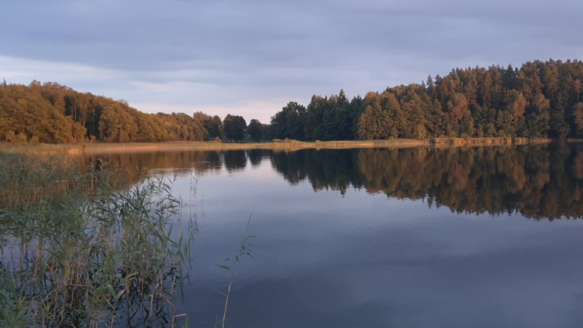 Sonnenuntergang am Nava Lake