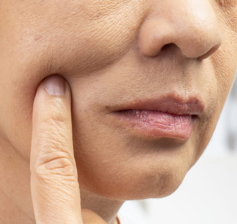 Preenchimento de Bigode Chinês