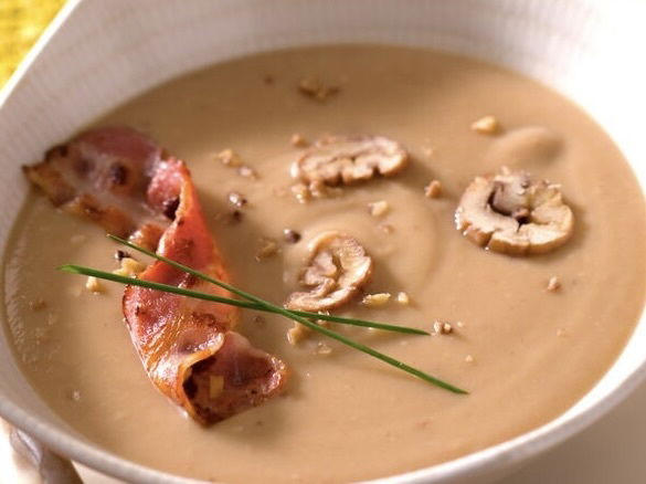 Velouté de marrons au lard