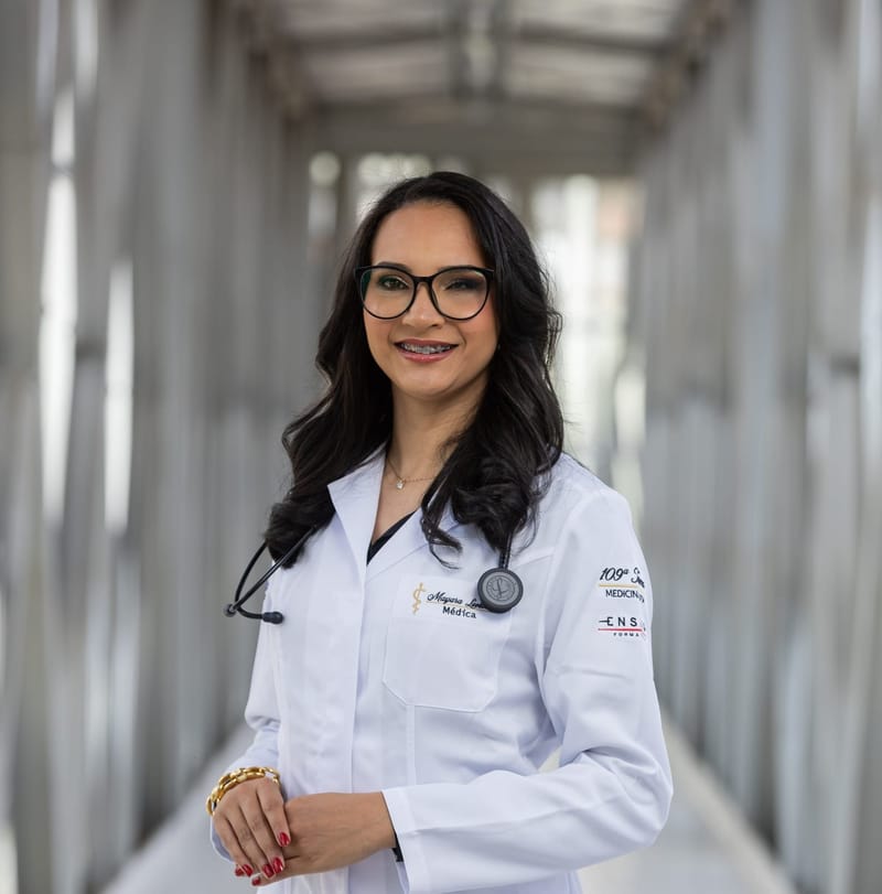 Dra. Mayara Loeblein