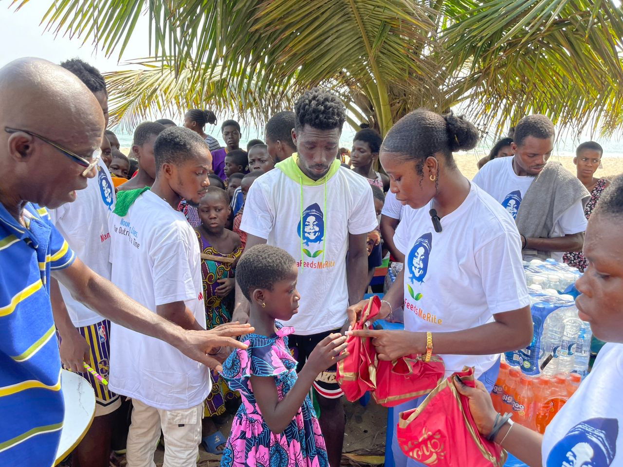 Filling Little Tummie