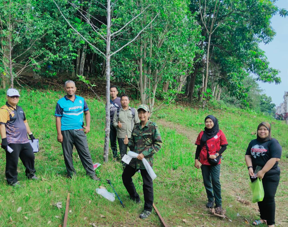 Pengecaman dan Penandaan Pokok di Taman Eko-Pelajaran PSAS Bersama Pejabat Hutan Daerah Perak Selatan