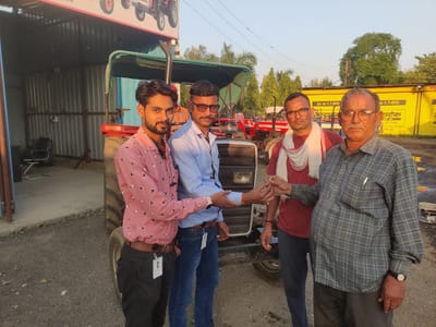 The Timeless Workhorse: Finding and Restoring an Old Tractor in Jabalpur