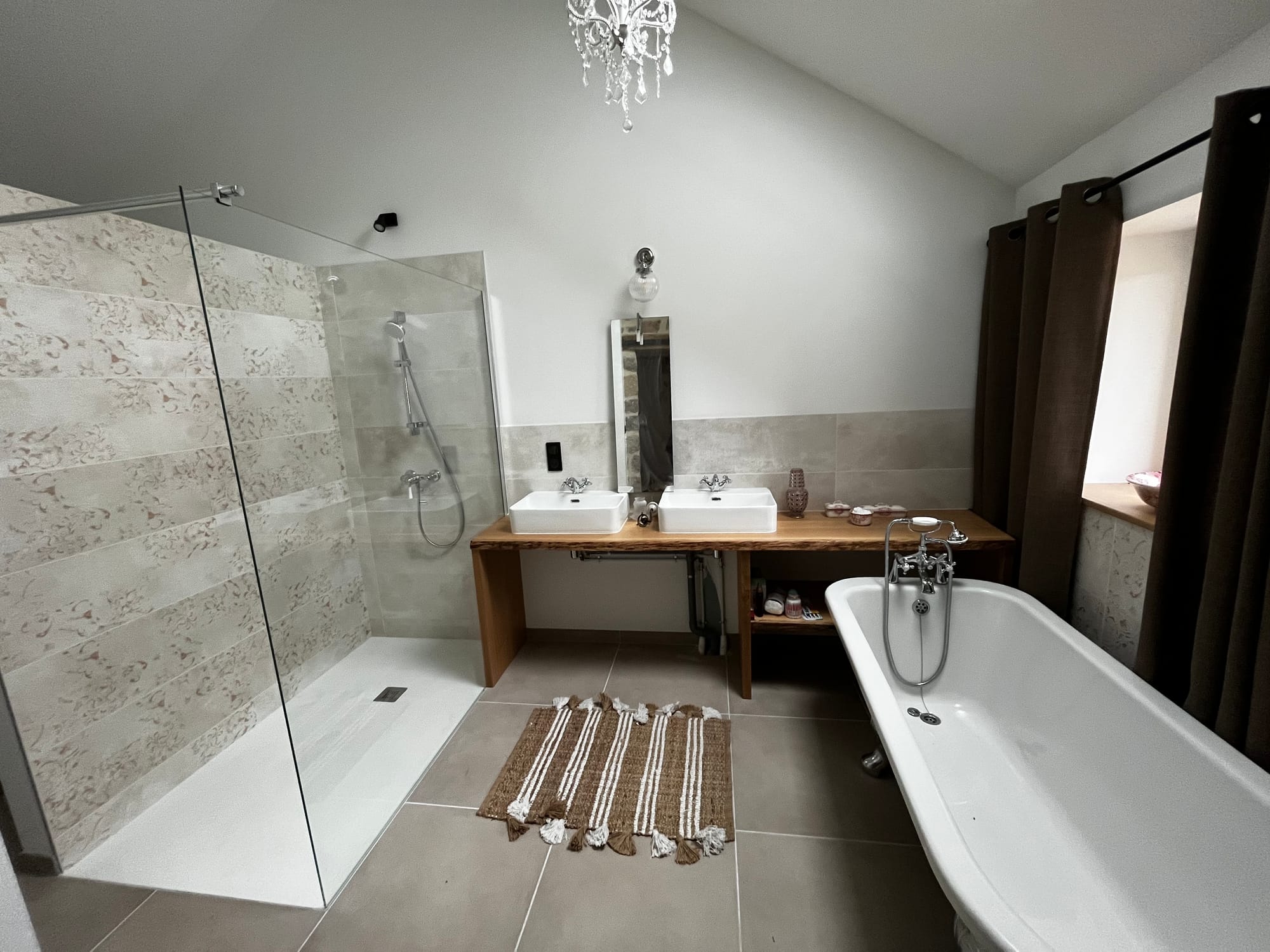 Transformation d'une ancienne grange en ruine