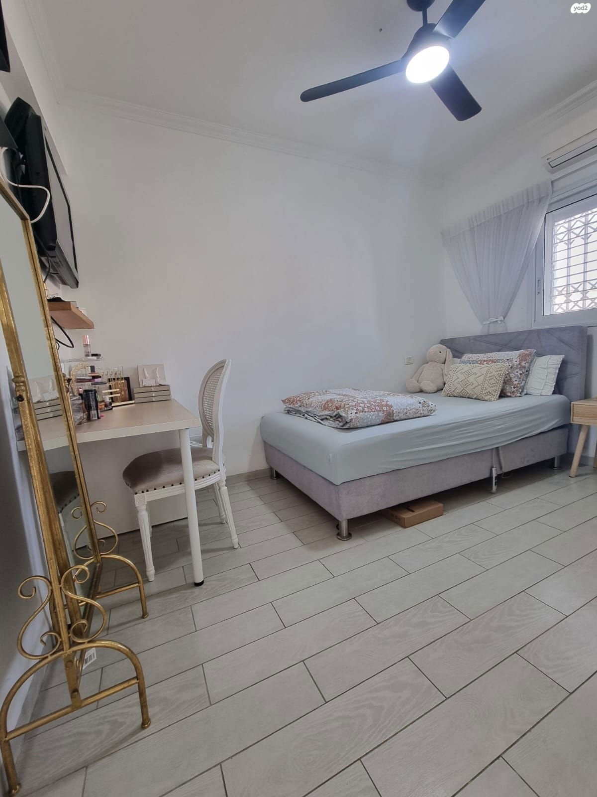 טריפלקס 155 מטר