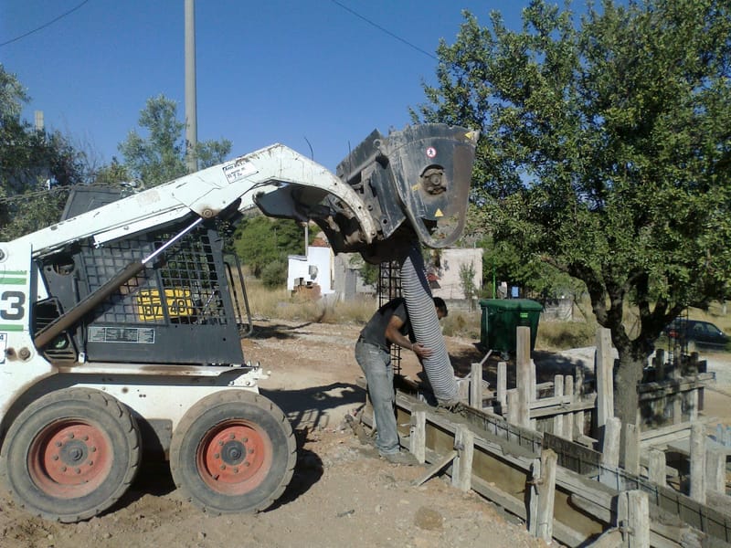 Εργασίες με μίξερ μπετού