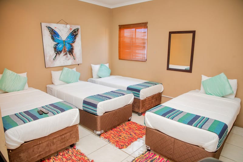 Molobane Lodge Family Suites