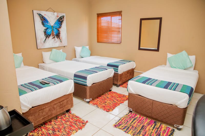 Molobane Lodge Family Suites