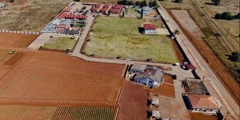MOLOBANE ESTATE LODGE & SPA