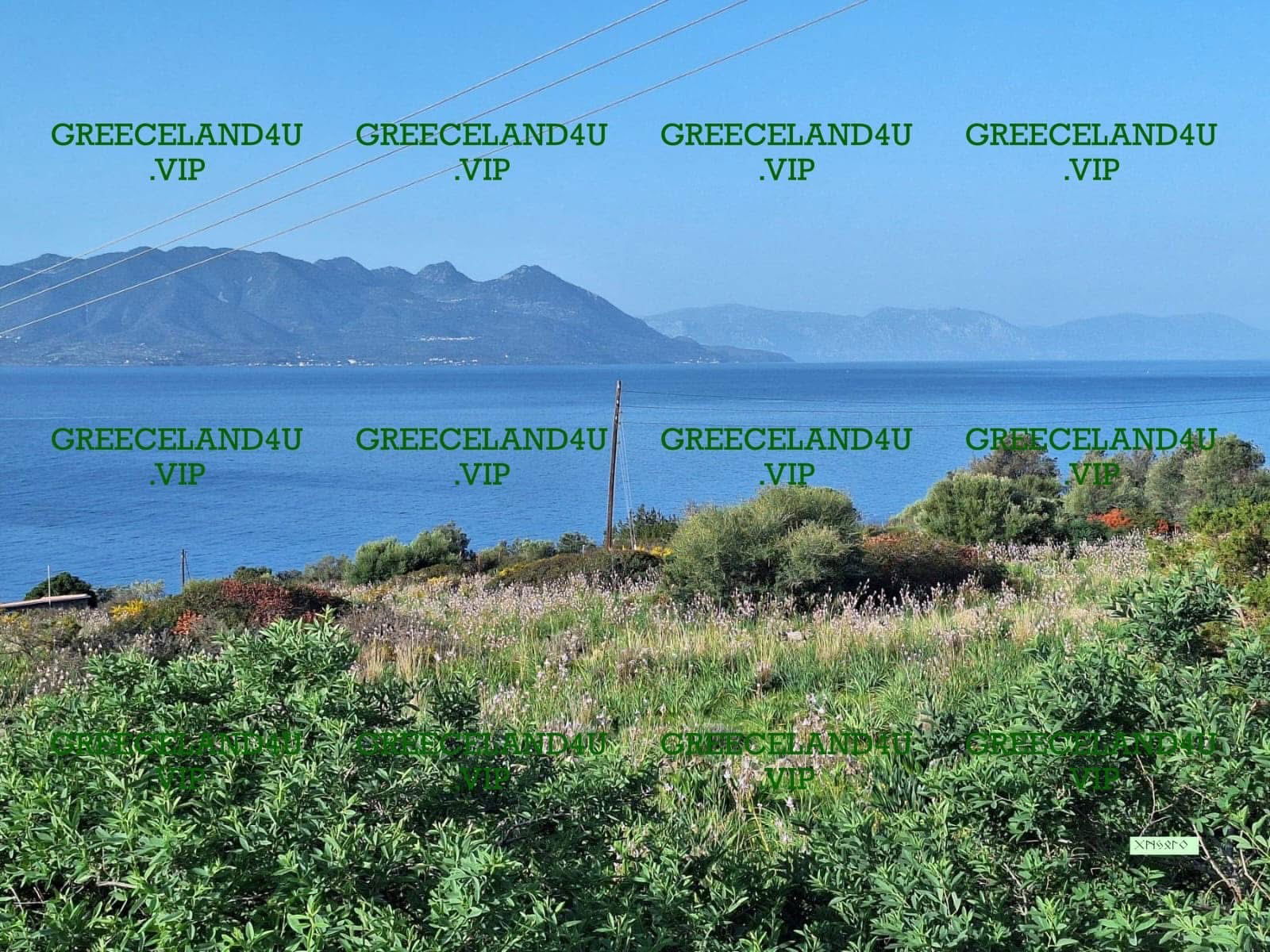 🚗 3 min drive | 🚶♂️ 15 min walk to the beach