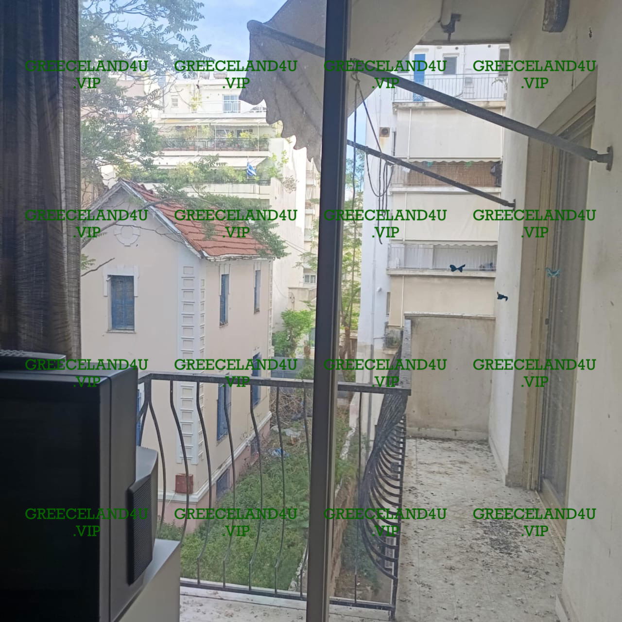 For Sale – Unique Property Just 20 Meters from the Metro Station!