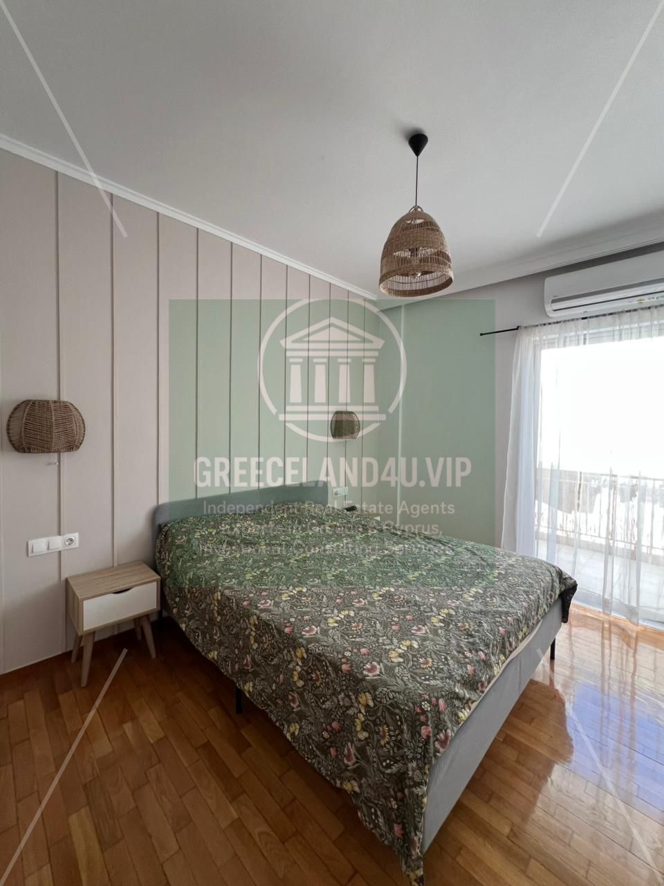 📍 Floor: Elevated ground floor (UG Floor) – rear part has a balcony and feels like 1st floor