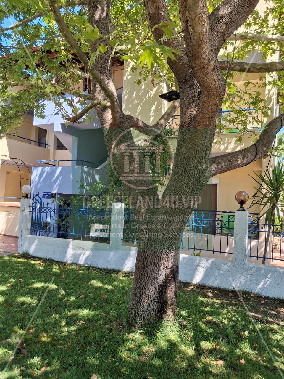 🏢 Prime Investment in a Top Tourist Location