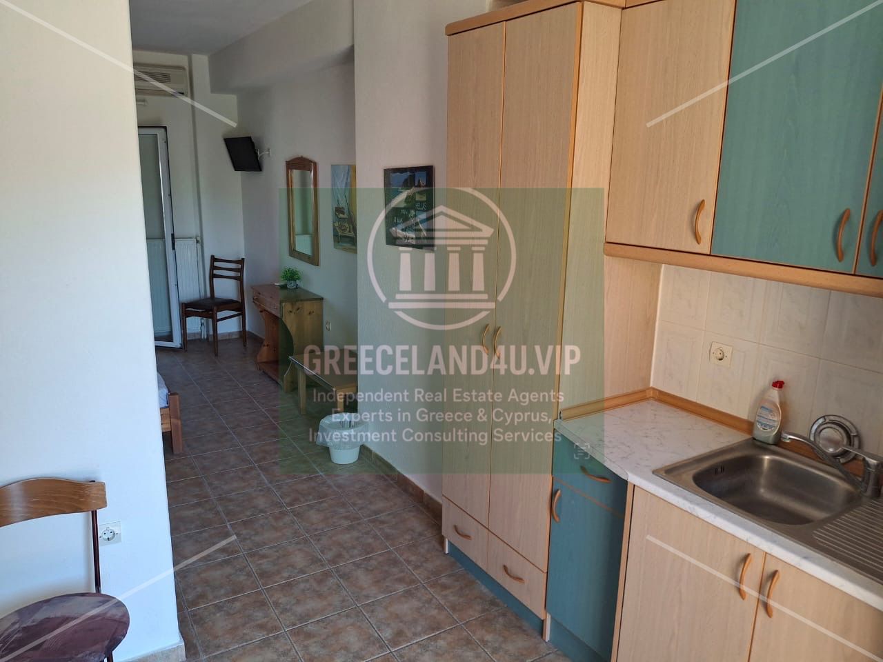 🏢 Prime Investment in a Top Tourist Location