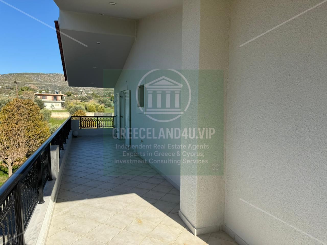 Completely renovated villa (2025), on a 2 dunam plot with potential for a pool!