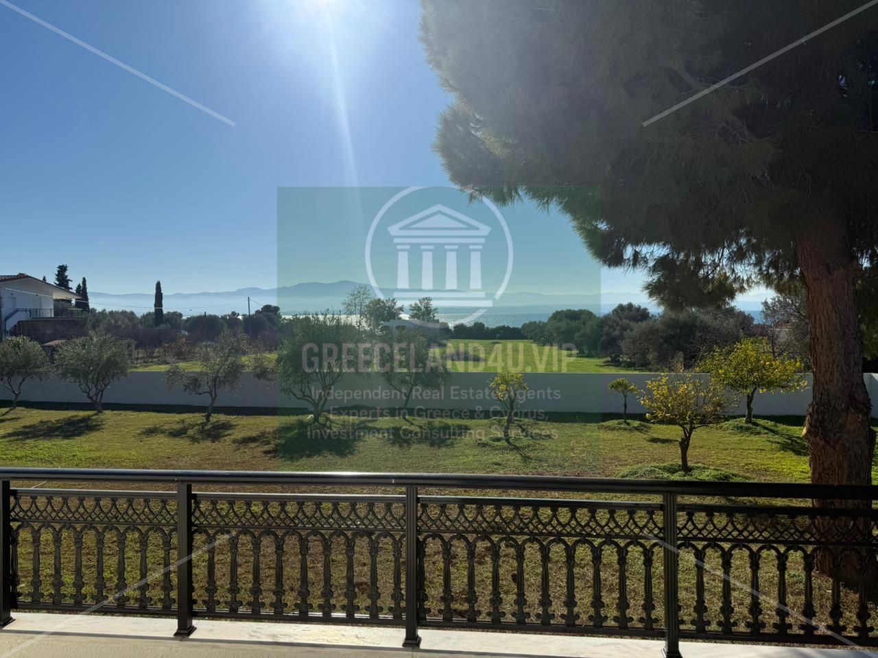 Completely renovated villa (2025), on a 2 dunam plot with potential for a pool!