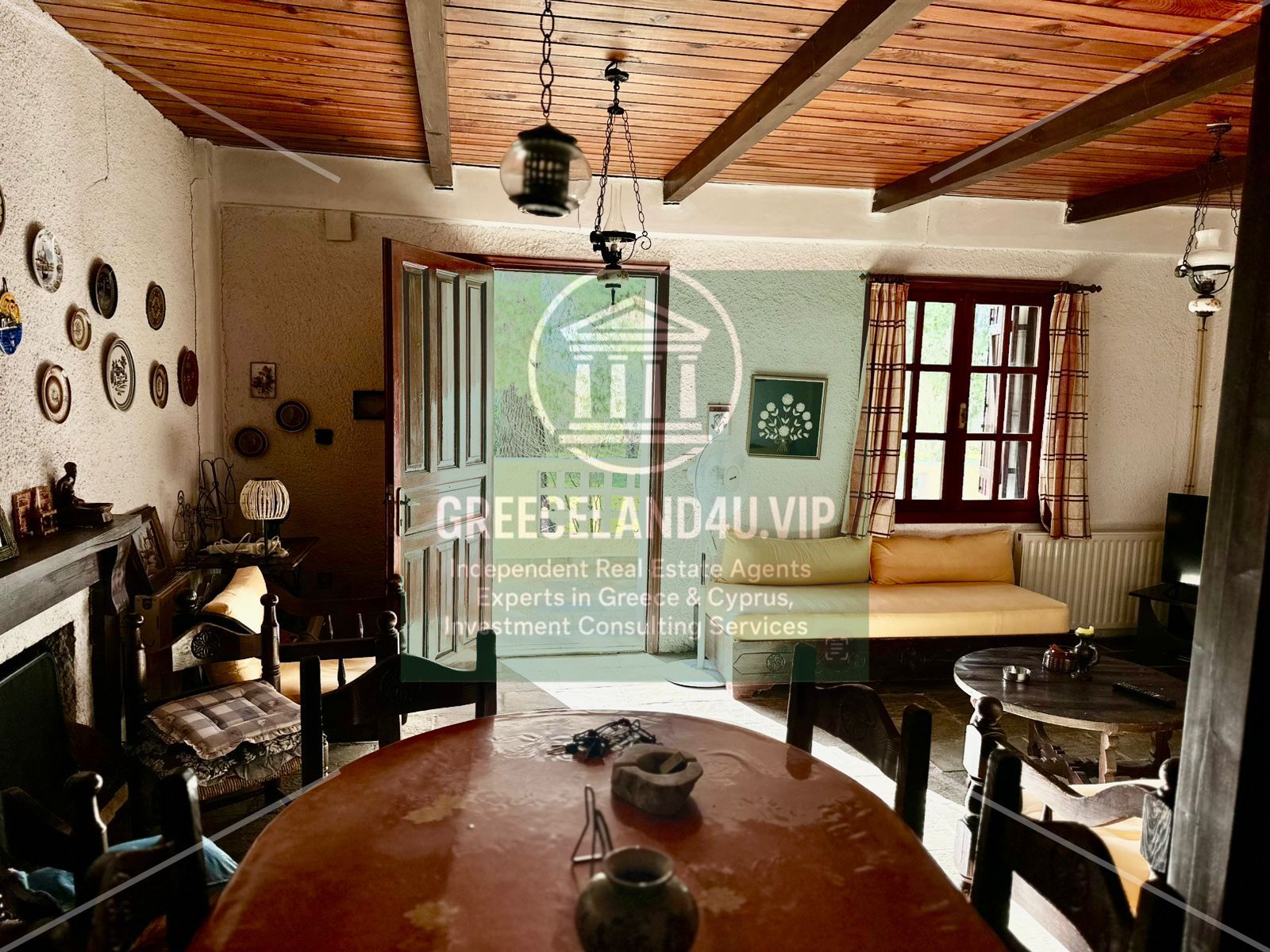  | **600m from the sea**