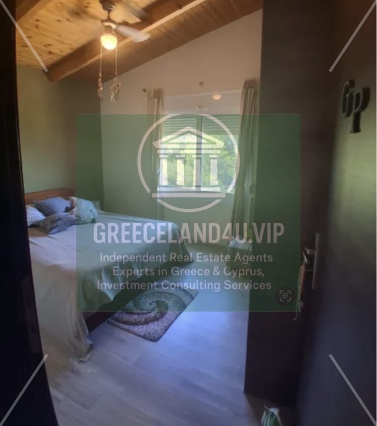 ✅ Two separate living units – ideal for families, hosting, or rental use