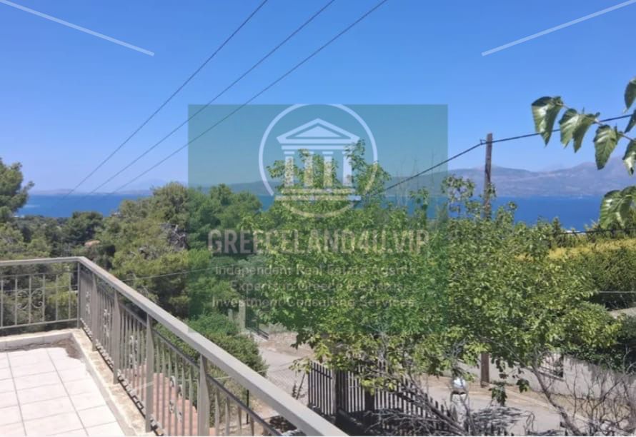 ✅ Two separate living units – ideal for families, hosting, or rental use