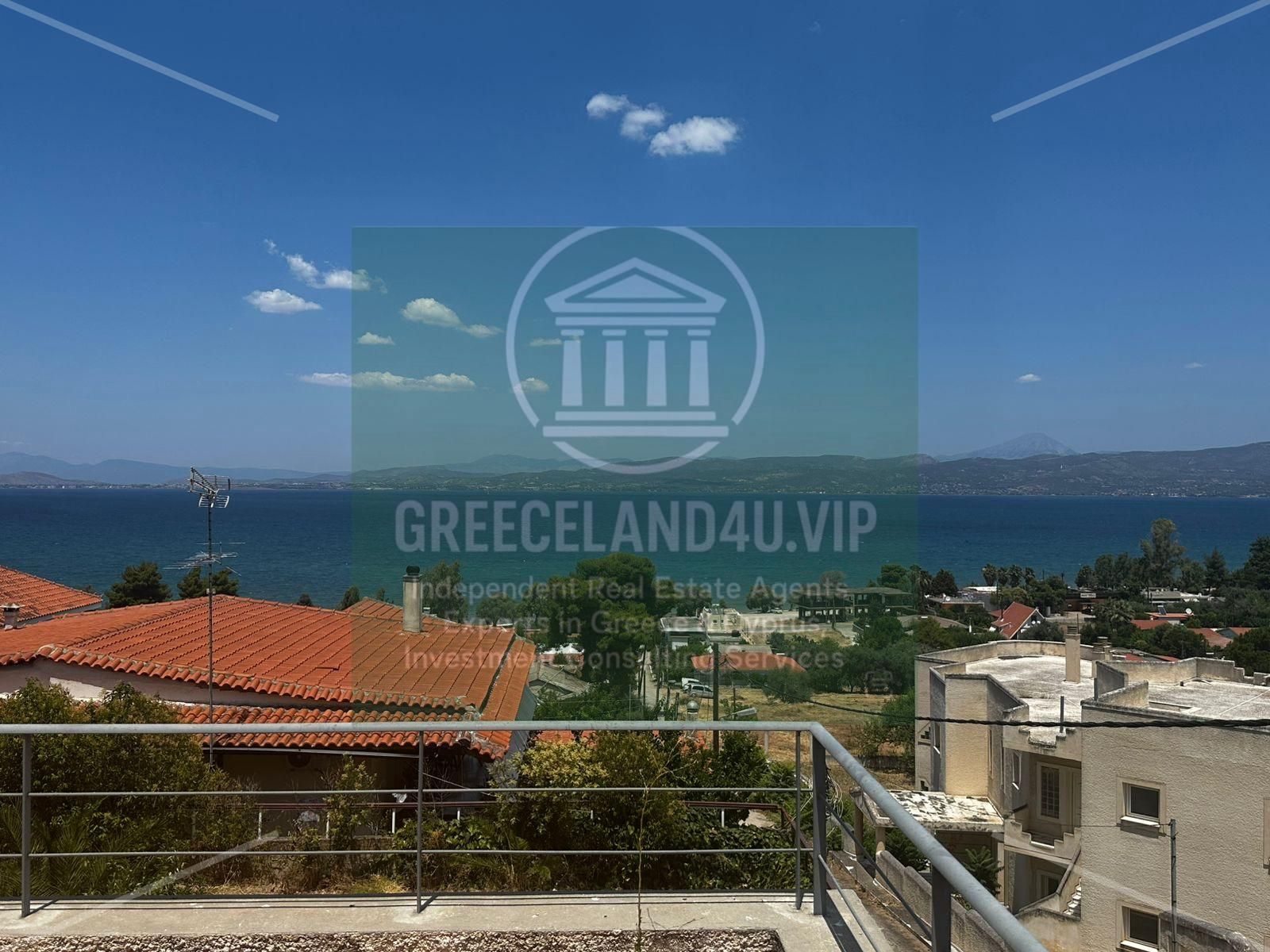 walking distance to the beach!