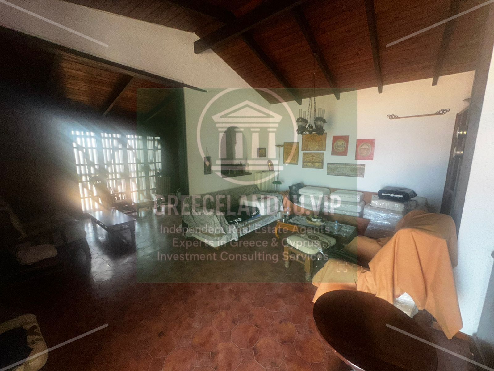 walking distance to the beach!