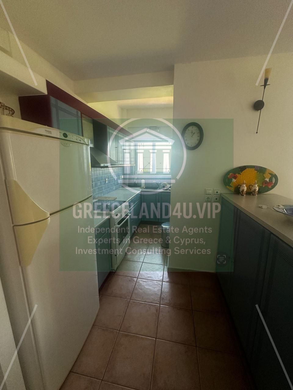 walking distance to the beach!