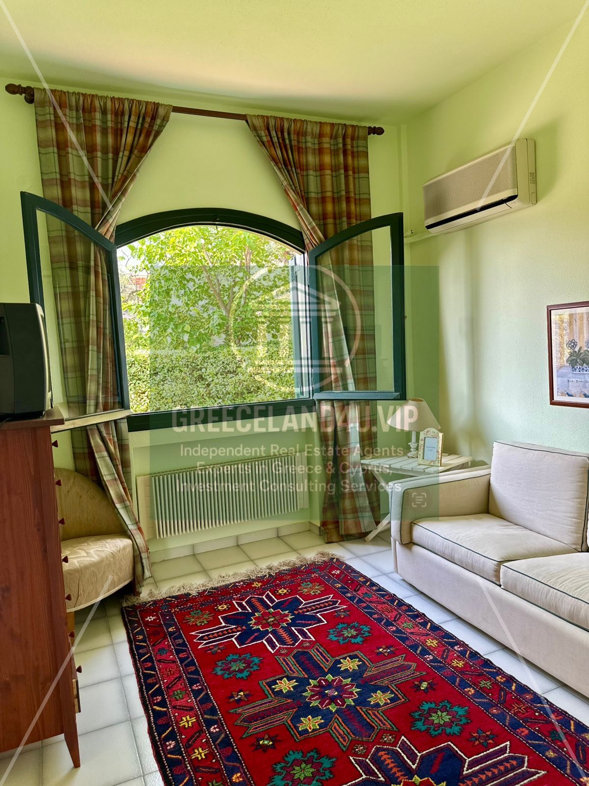 Set on a 4,000 m² plot with **panoramic sea views**, this elegant 4-bedroom villa blends luxury, comfort, and privacy. Features include: