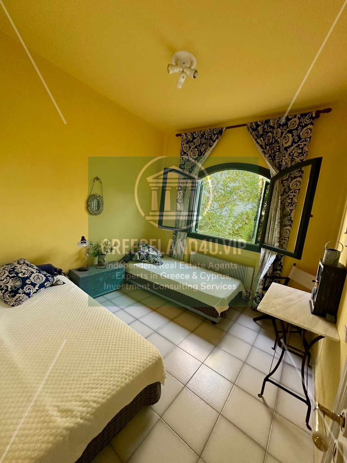 Set on a 4,000 m² plot with **panoramic sea views**, this elegant 4-bedroom villa blends luxury, comfort, and privacy. Features include: