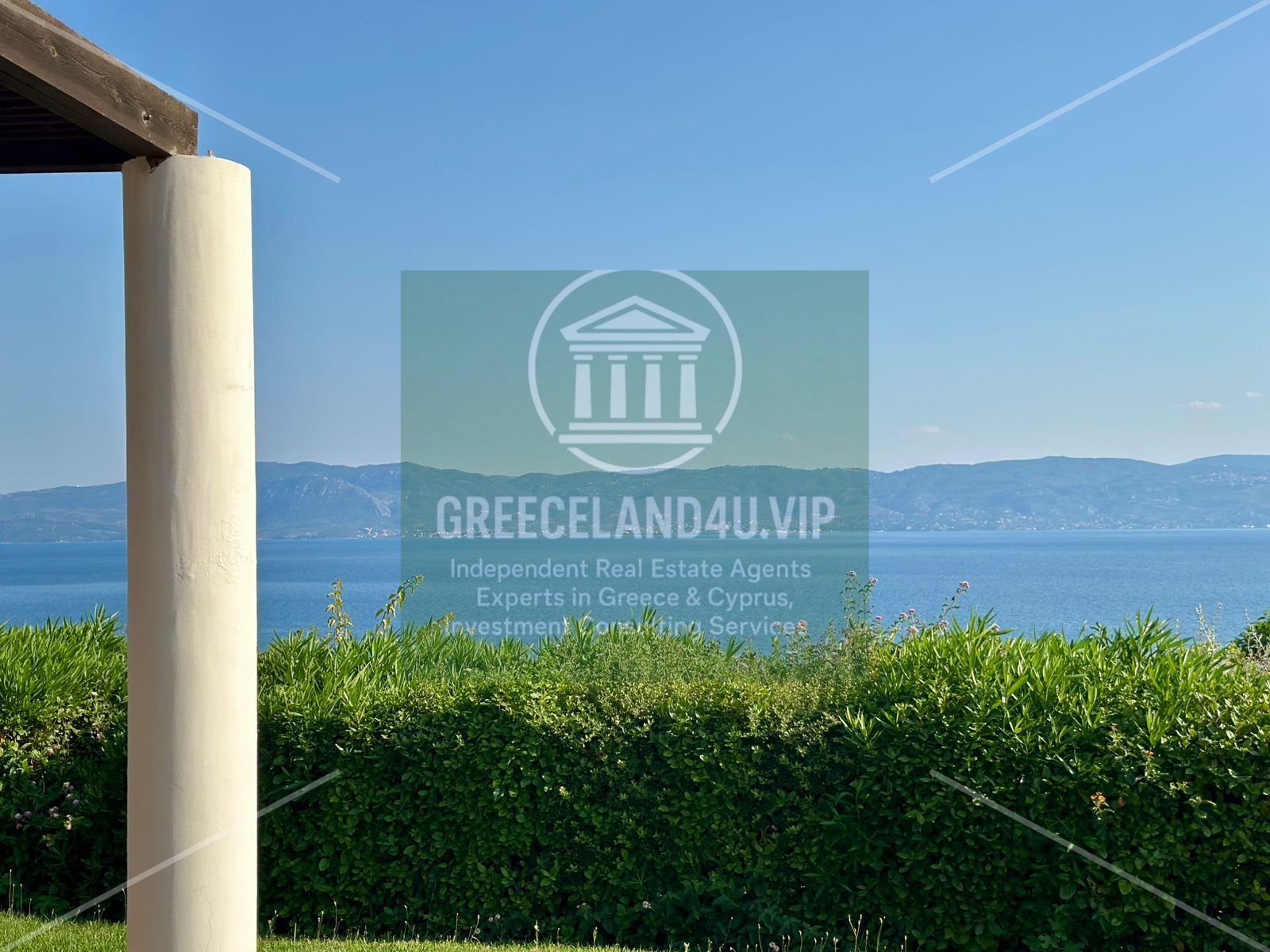 Set on a 4,000 m² plot with **panoramic sea views**, this elegant 4-bedroom villa blends luxury, comfort, and privacy. Features include: