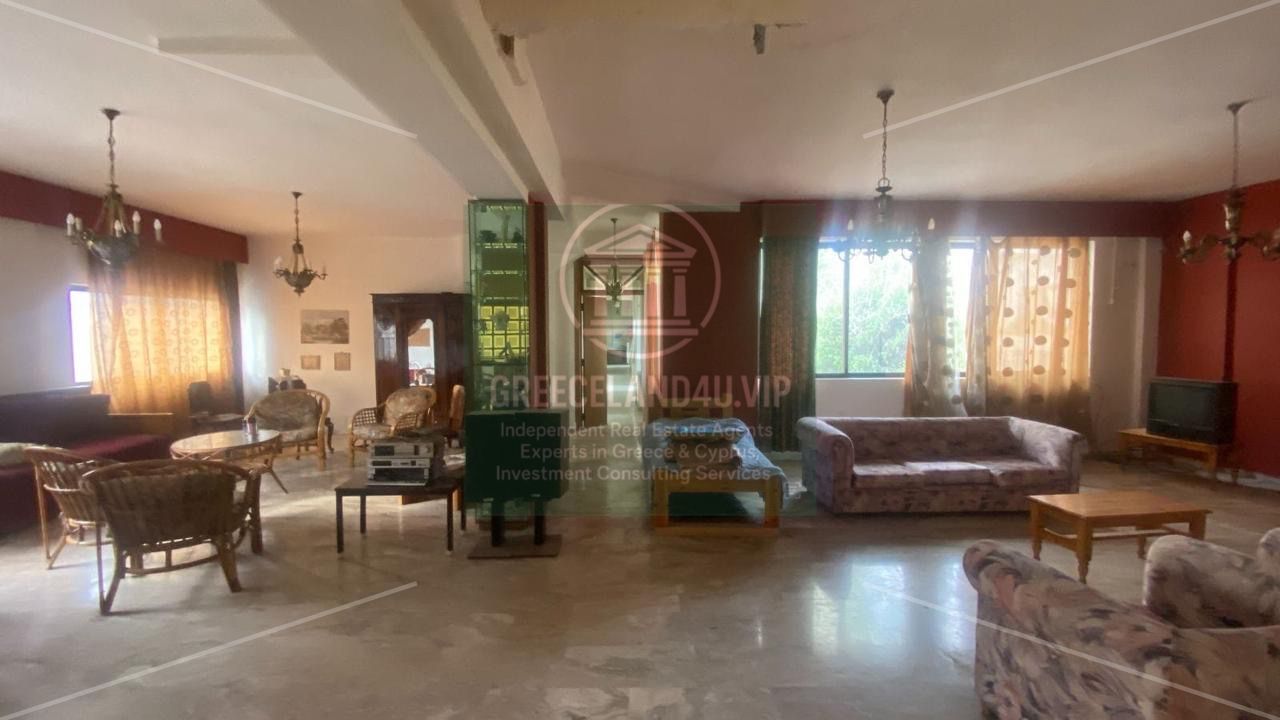 operated as a hotel, located in the city center – a rare investment opportunity!