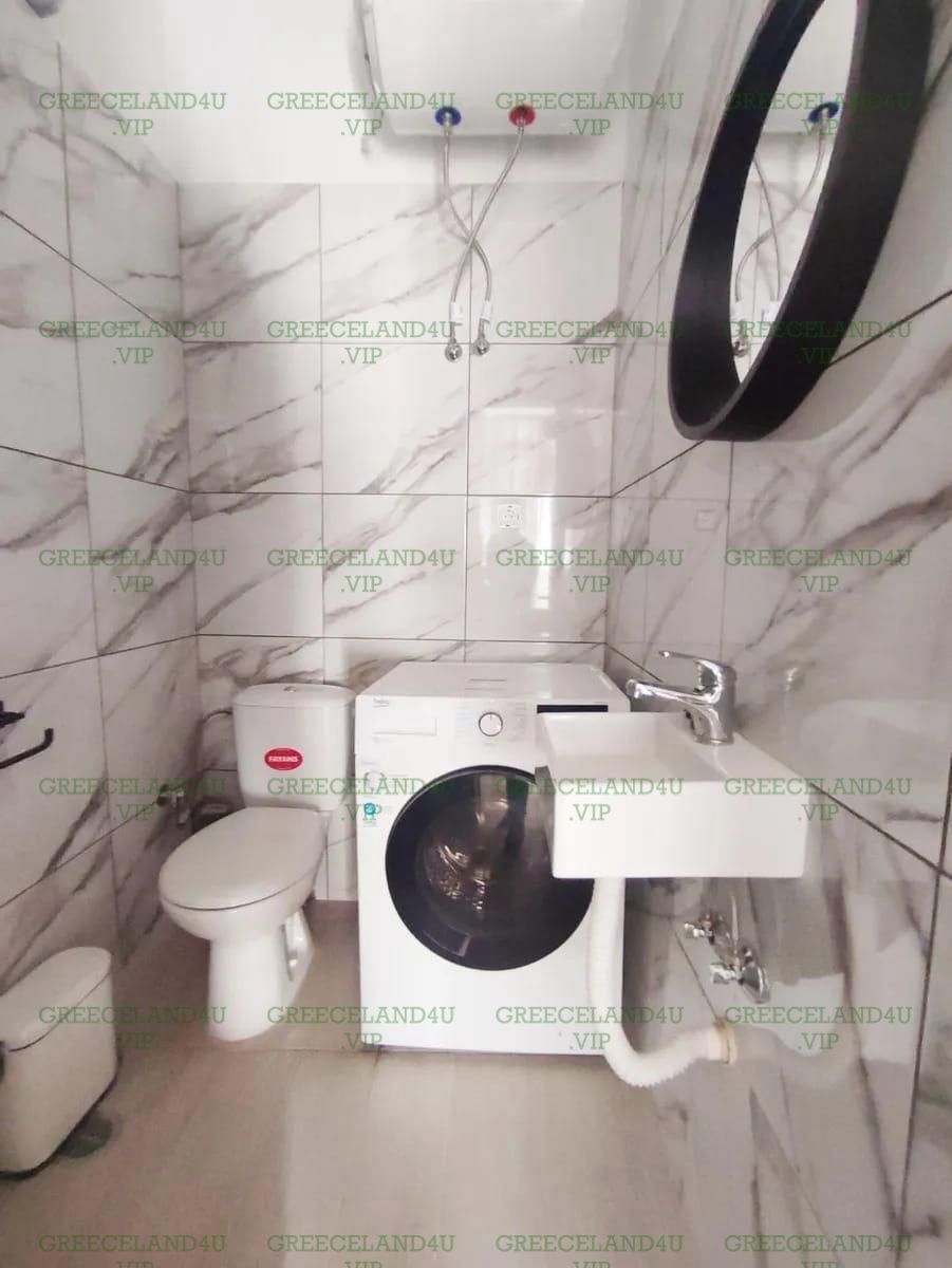 Fully renovated and furnished, including air conditioning 