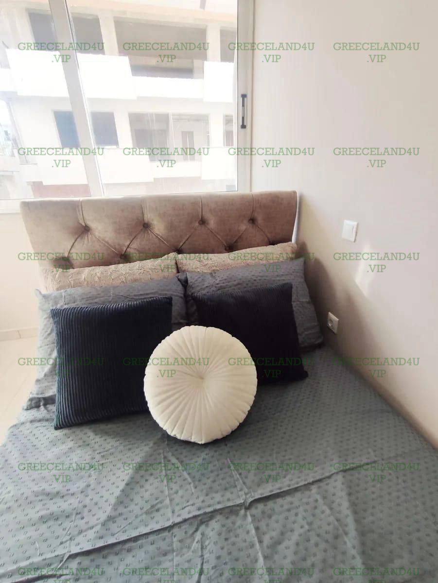 Fully renovated and furnished, including air conditioning 