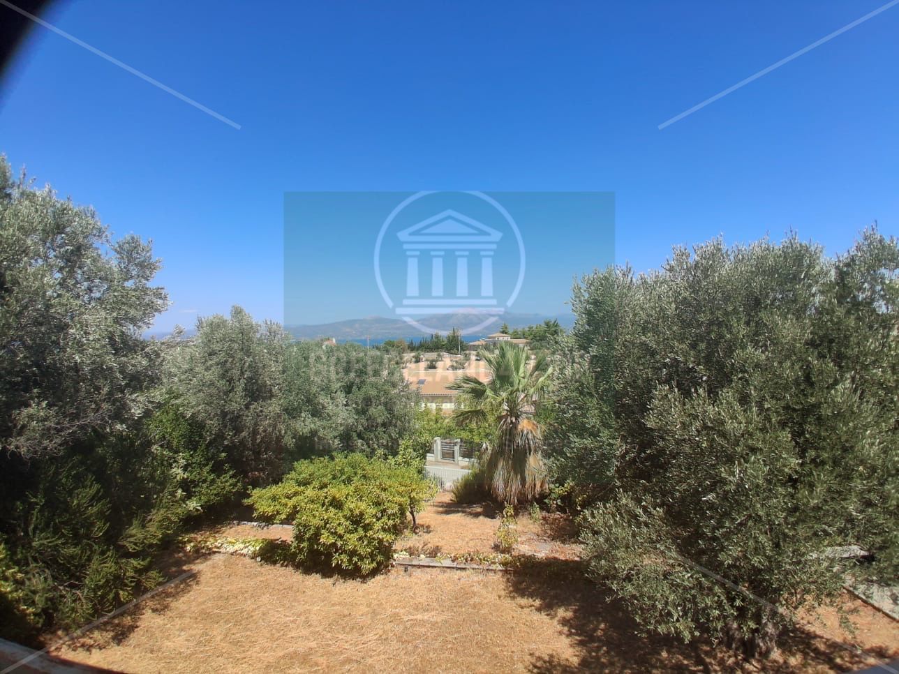 📍 **Location:** toOropos