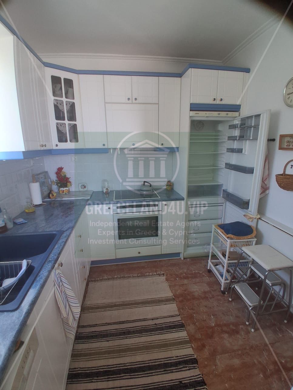 📍 **Location:** toOropos