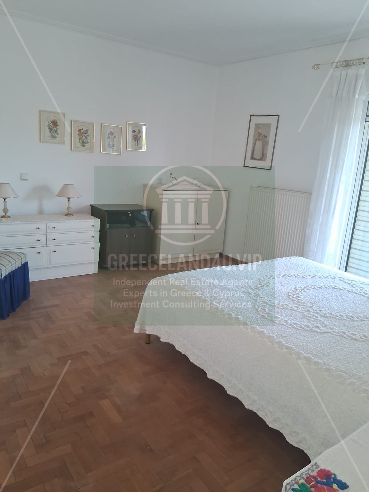 📍 **Location:** toOropos