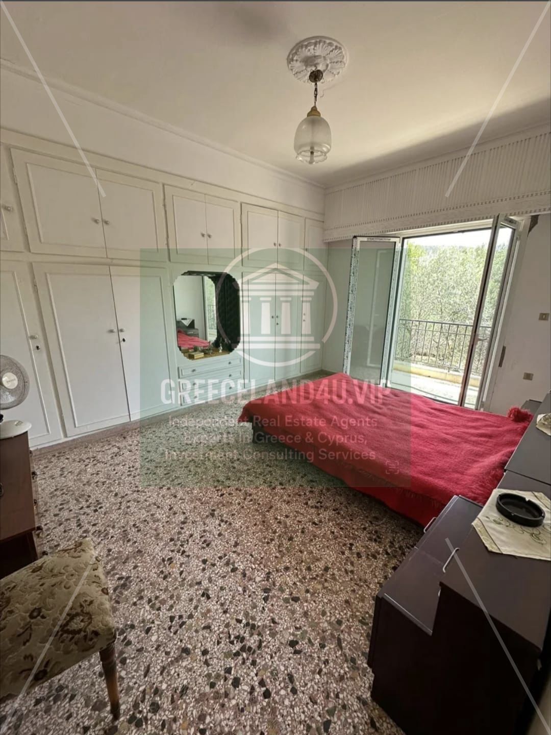 📍 Just 150 meters from the beach!