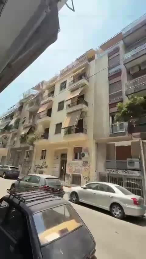 📍2nd   With elevator