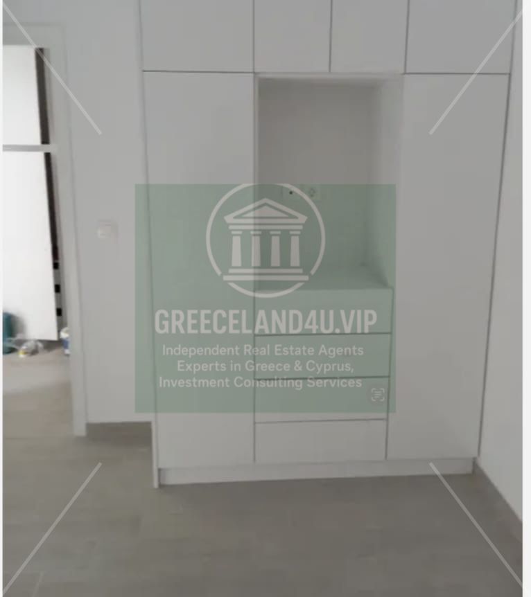 🏢 Floor: 1st floor with elevator