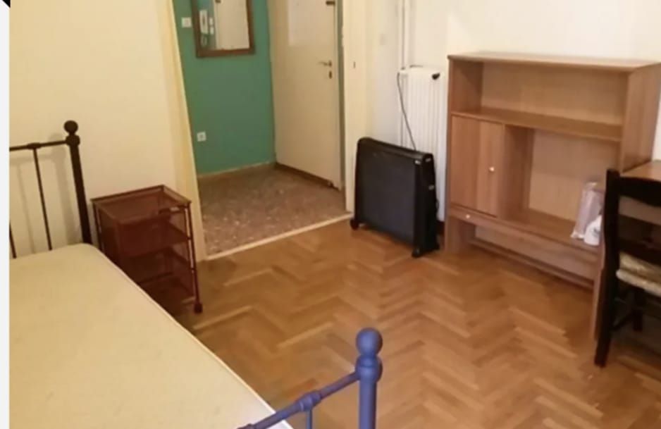 🏛️ Studio apartment on the 1st floor with elevator
