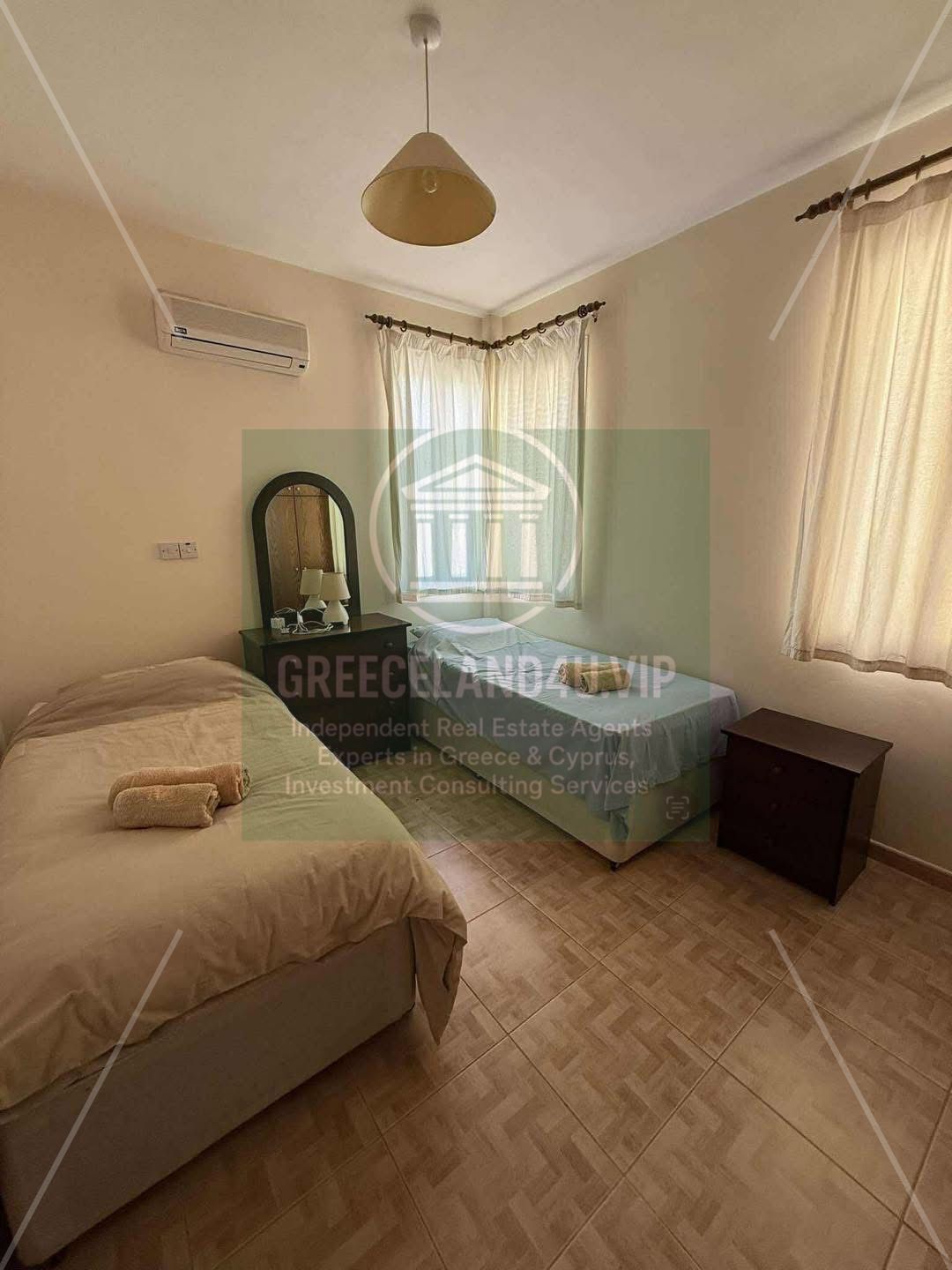 • 2 Bedrooms | 1 Bathroom