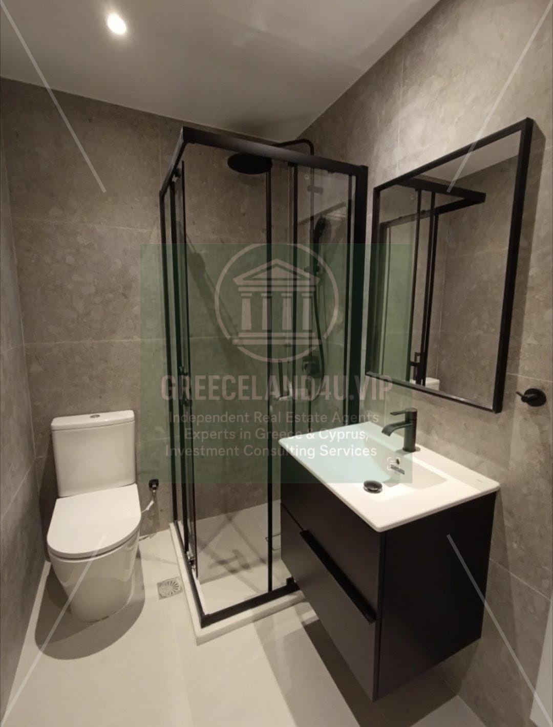 📐 Built Area: 236 sqm | Plot: 122 sqm