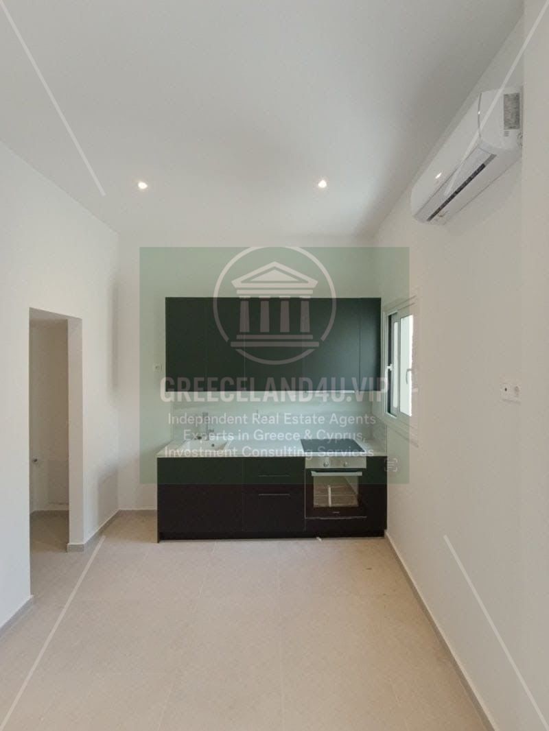 📐 Built Area: 236 sqm | Plot: 122 sqm