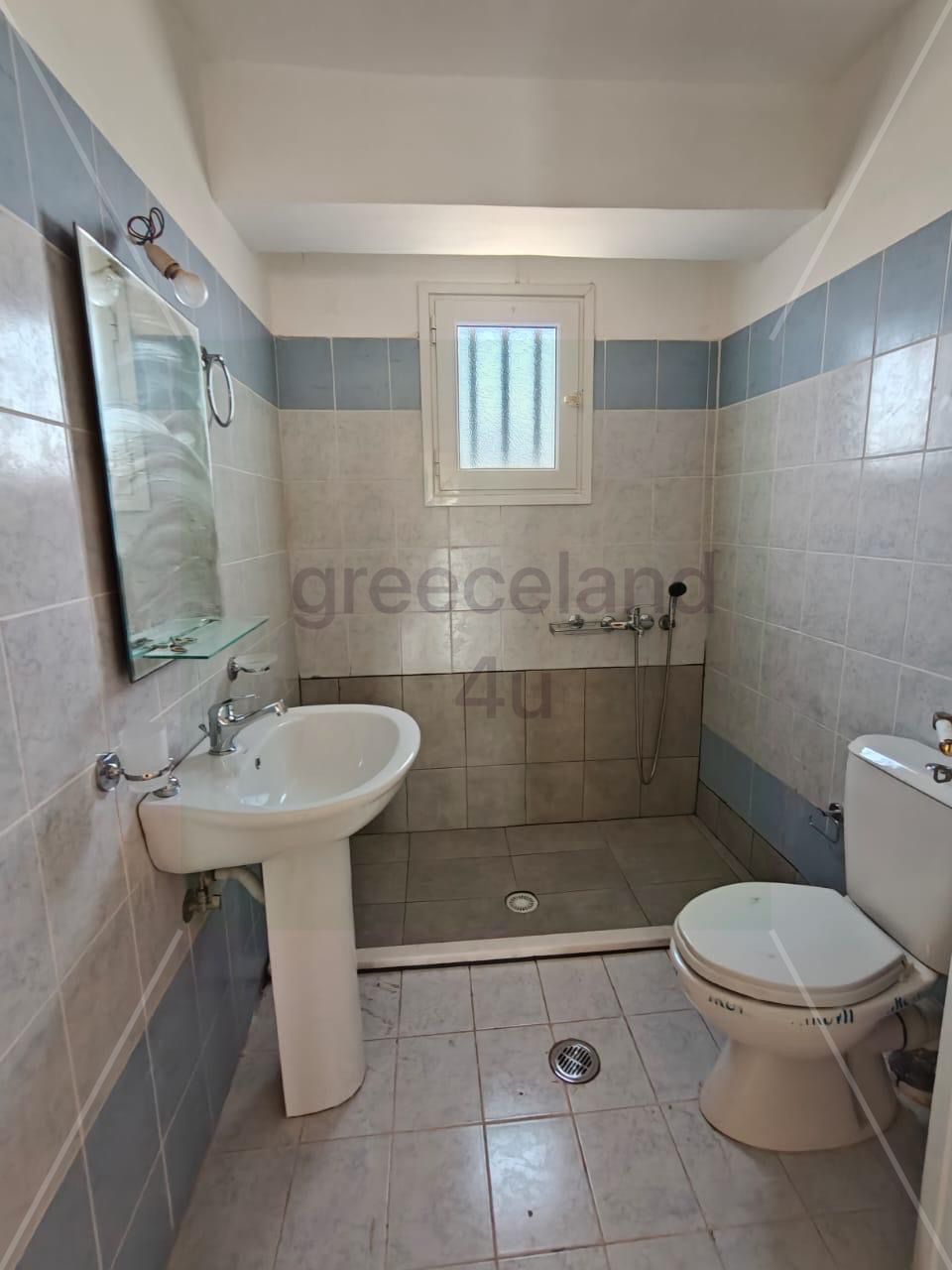 📍 Steps from the beach in beautiful Loutraki / Lechaio