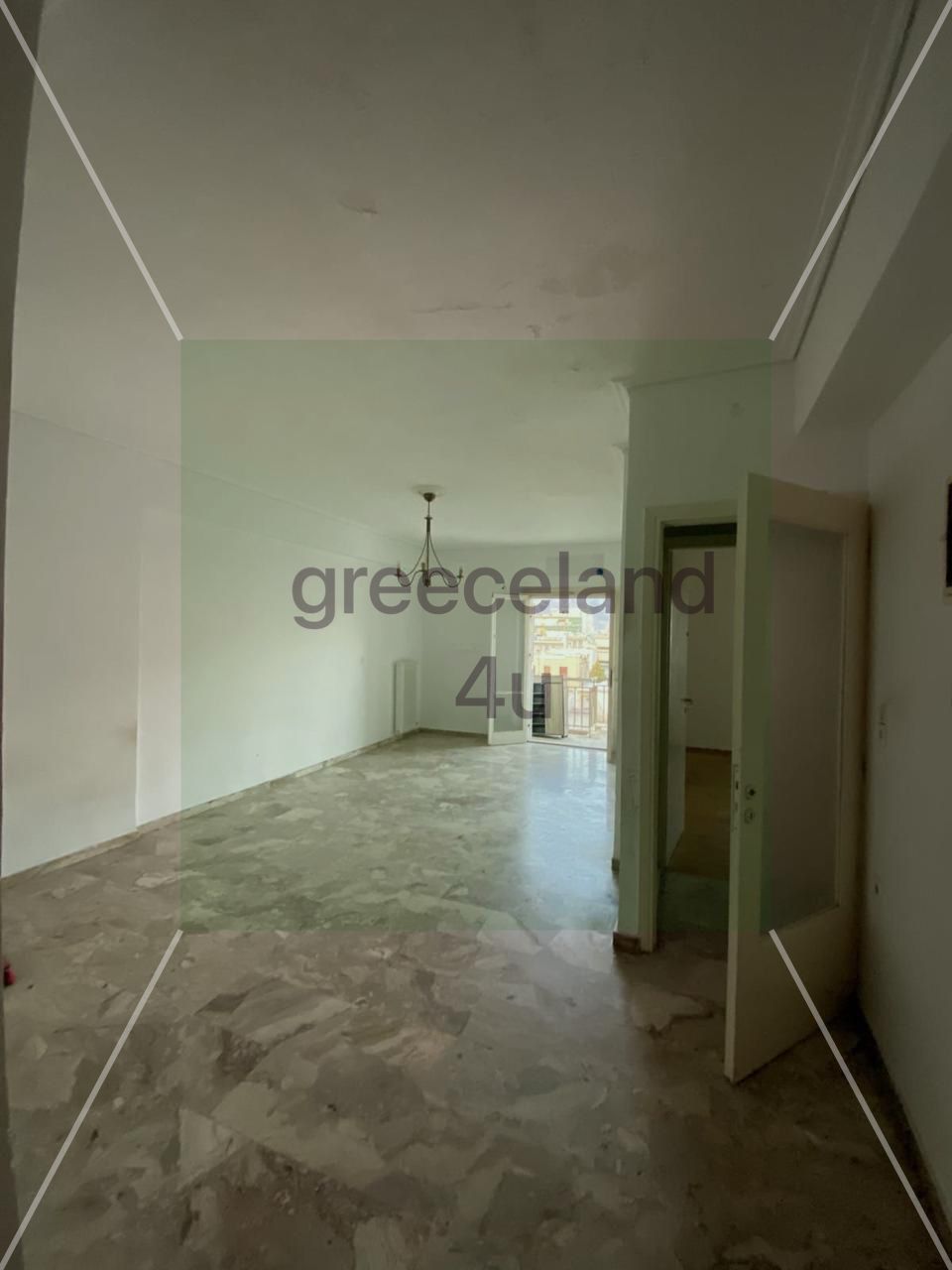 🏠 Apartment 58 sq.m. in the heart of Corinth