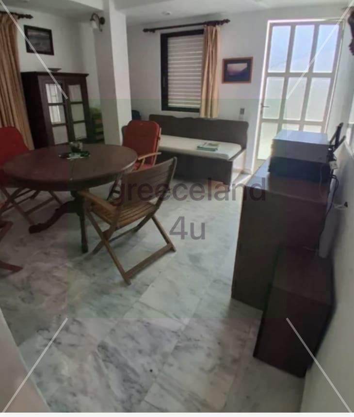 	•	🌳 Plot size: 380 sq.m