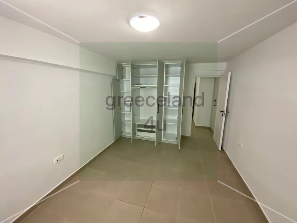 ✨ Ground-floor renovated 47 sq.m apartment with private garden, just 450m from the sea!